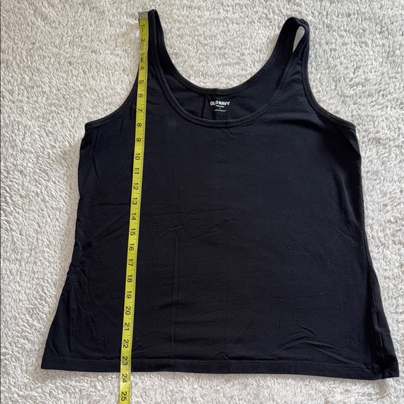 🖤 Old Navy First-Layer Tank Top – Black, Size Large - Picture 3 of 5